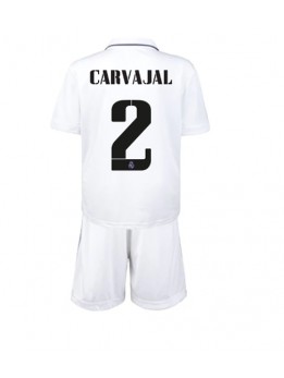 Real Madrid Daniel Carvajal #2 Heimtrikotsatz für Kinder 2022-23 Kurzarm (+ Kurze Hosen)